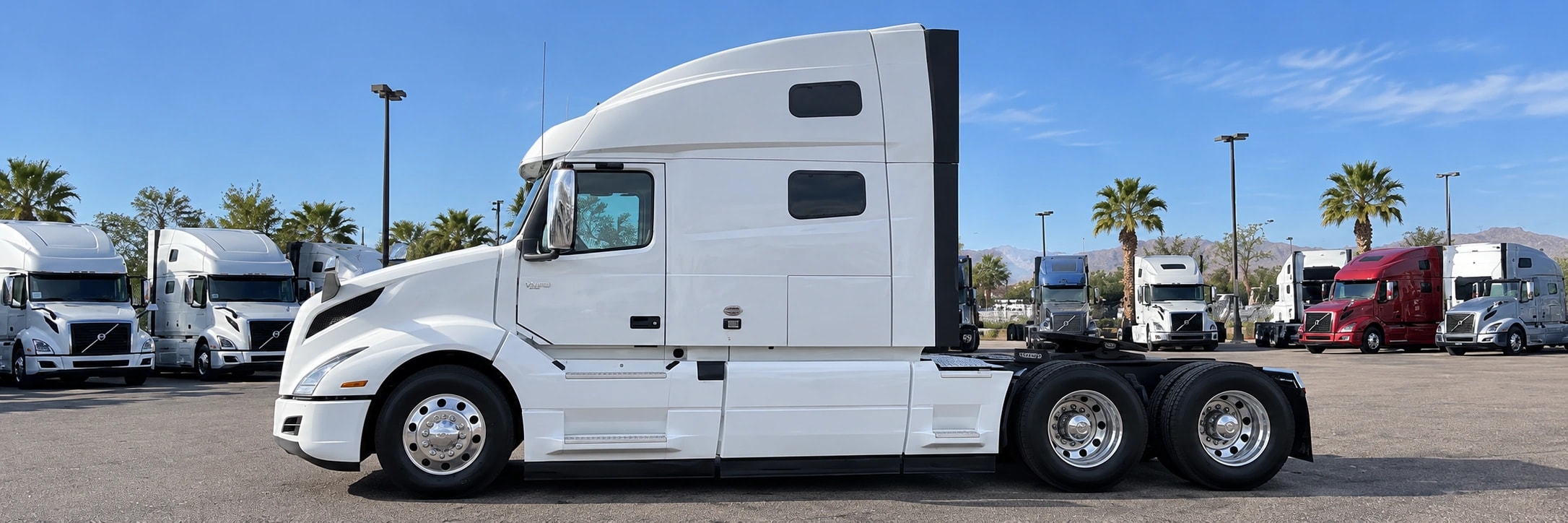 2020 Volvo — photo 2 of 4